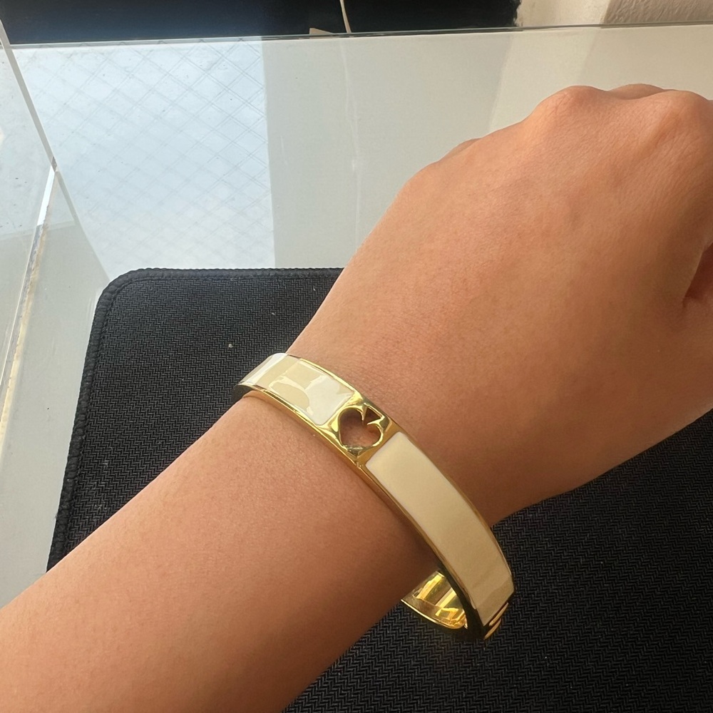 Gold and Cream Heart Bracelet